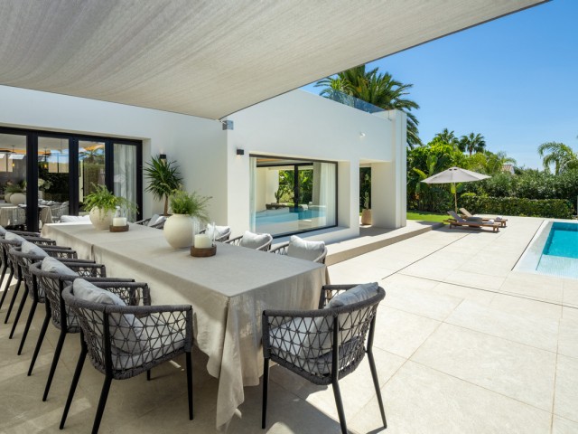 6 Soveroms Villa i Nueva Andalucía