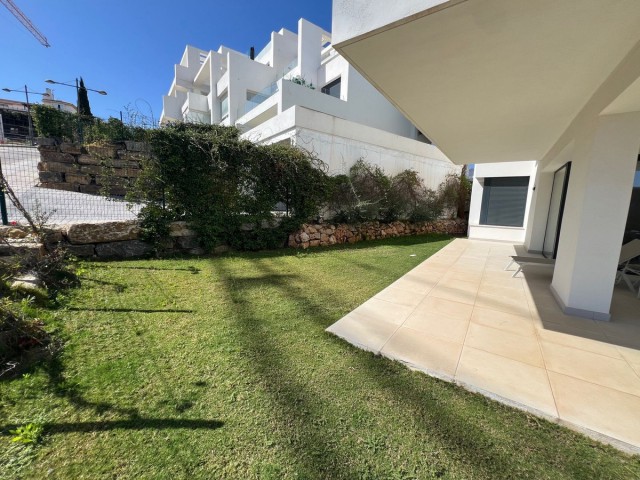 3 Makuuhuoneen Huoneisto Estepona