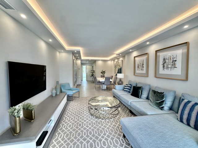Apartamento con 2 Dormitorios  en Nueva Andalucía