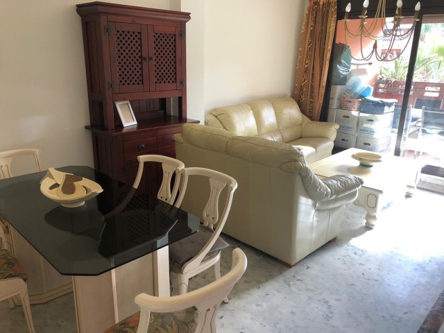 Apartment, The Golden Mile, R5164984