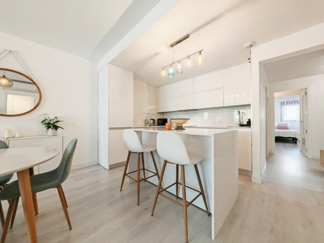 Apartment, Mijas Costa, R5165038