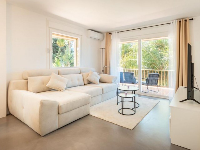 Apartment, Puerto Banús, R5165143
