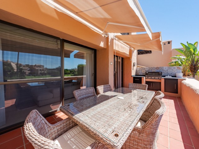 3 Makuuhuoneen Huoneisto Estepona