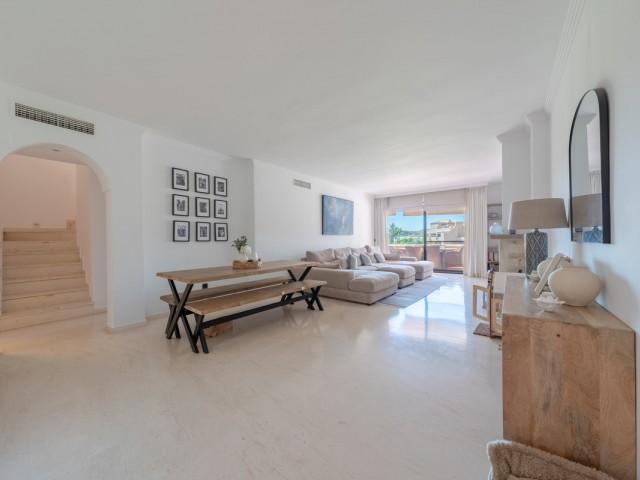 3 Makuuhuoneen Huoneisto Estepona