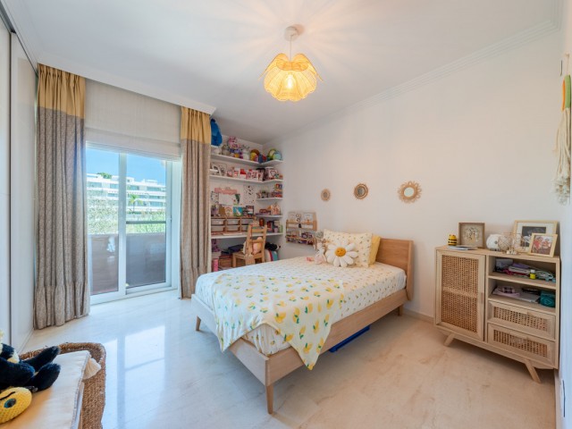 3 Makuuhuoneen Huoneisto Estepona