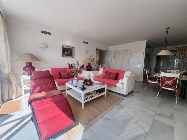 Penthouse in Estepona