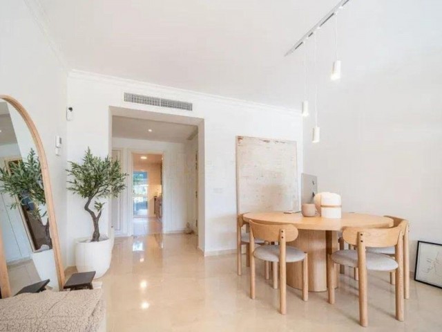 Leilighet, La Quinta, R5165944