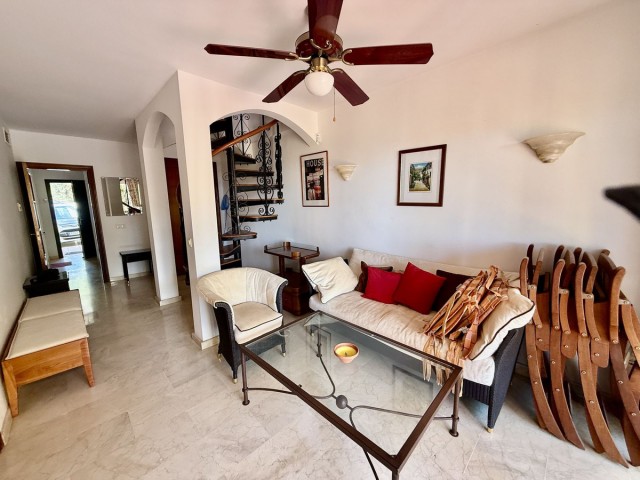 4 Sovrums Villa i Elviria