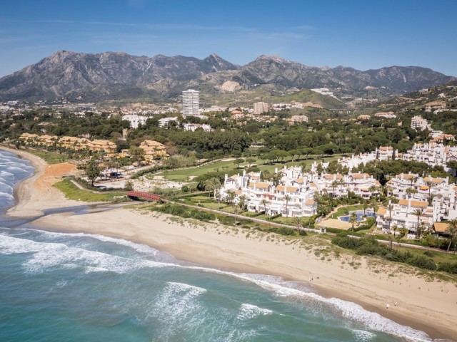 3 Bedrooms Apartment in Los Monteros