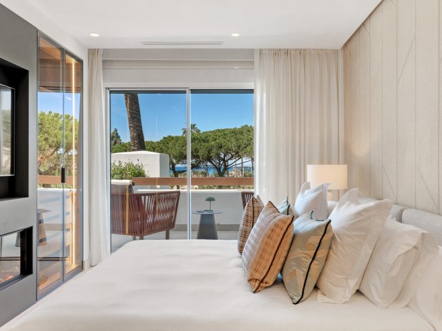 6 Bedrooms Apartment in Marbella