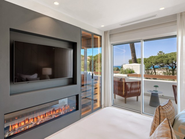 6 Bedrooms Apartment in Marbella