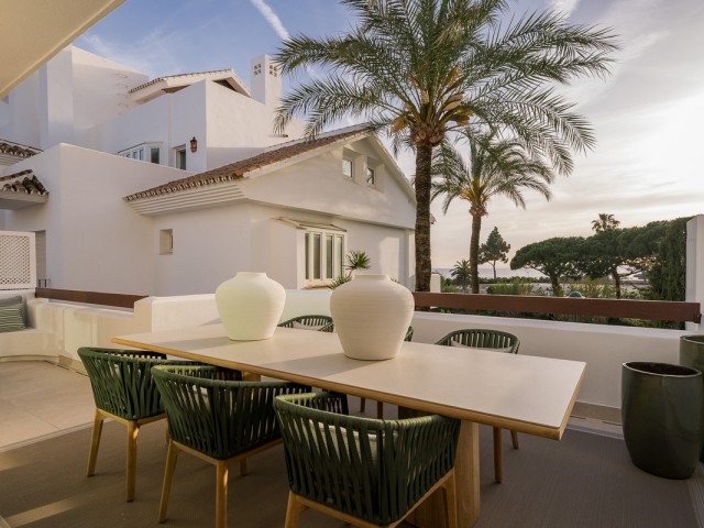 6 Bedrooms Apartment in Marbella