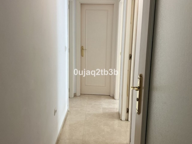 3 Makuuhuoneen Huoneisto Estepona