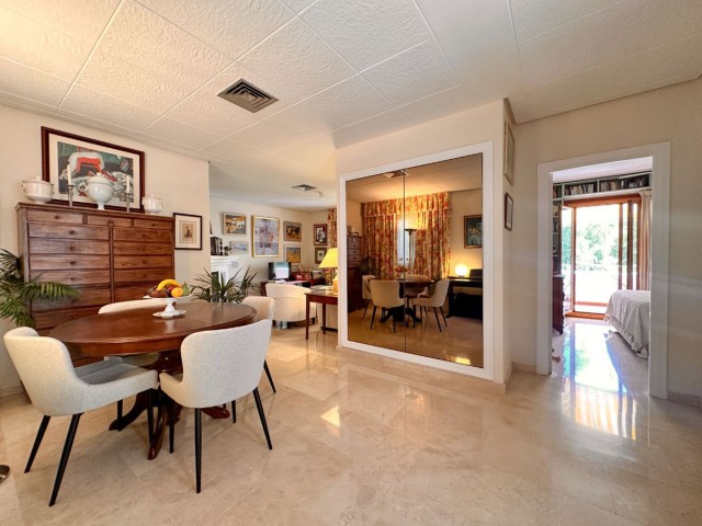 1 Bedrooms Apartment in Nueva Andalucía