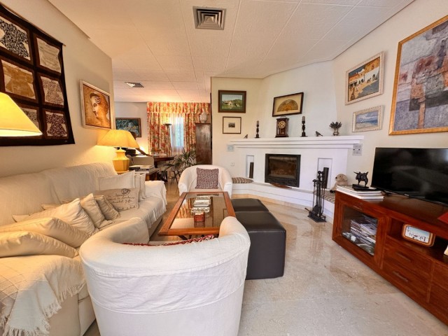 1 Bedrooms Apartment in Nueva Andalucía
