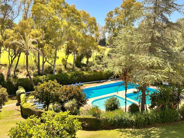 1 Bedrooms Apartment in Nueva Andalucía
