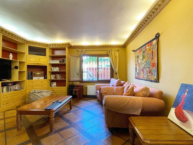 5 Bedrooms Villa in San Pedro de Alcántara