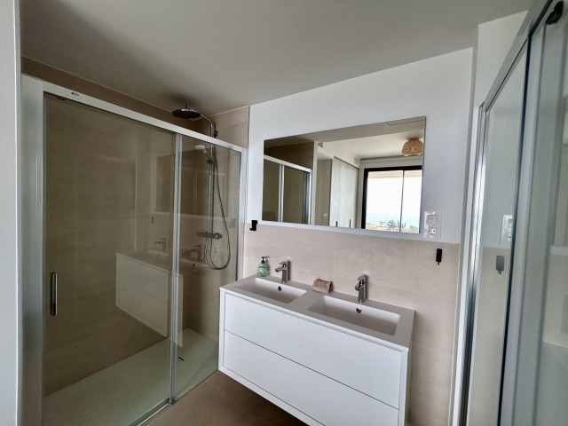 2 Bedrooms Apartment in Fuengirola