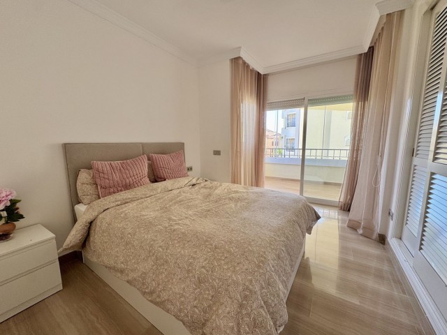 3 Sovrums Lägenhet i Elviria