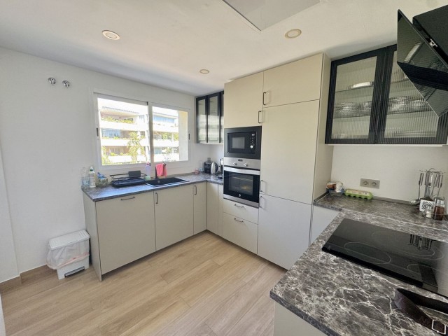 3 Schlafzimmer Apartment in Elviria