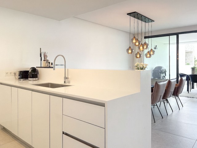 Apartamento, Artola, R5164534