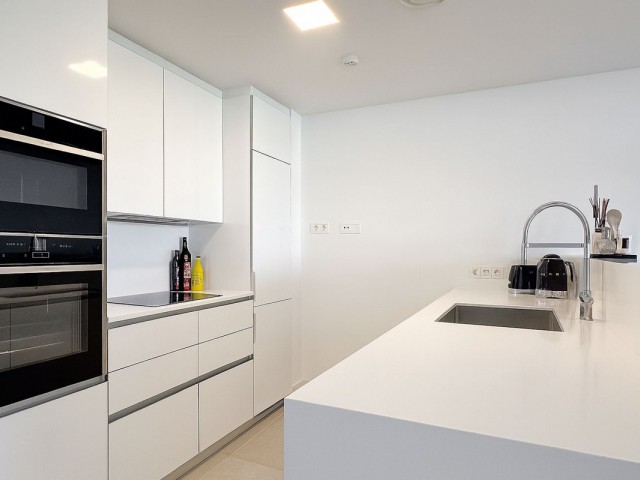 Apartamento, Artola, R5164534