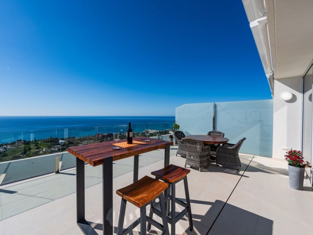 Appartement avec 3 Chambres  à Benalmadena