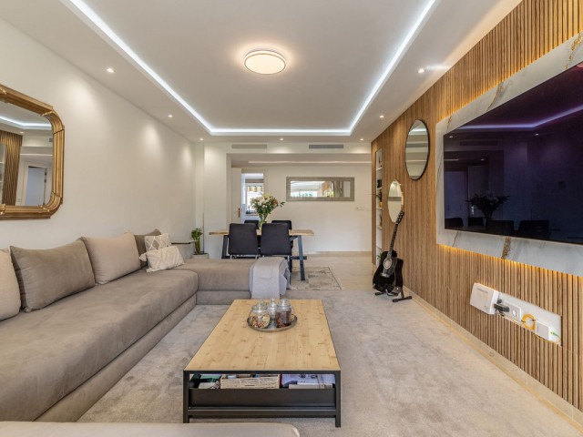 Apartamento, Guadalmina Alta, R5019355