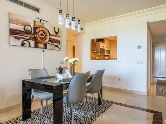 2 Bedrooms Apartment in Benahavís