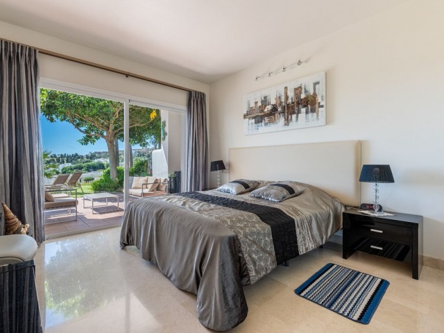 2 Bedrooms Apartment in Benahavís