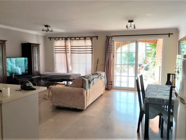 3 Bedrooms Townhouse in Riviera del Sol