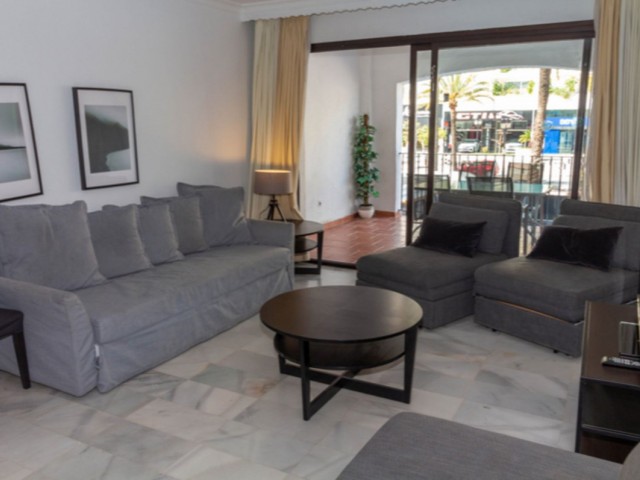 3 Makuuhuoneen Huoneisto Puerto Banús