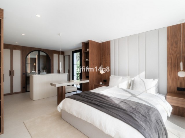 5 Soveroms Rekkehus i Nueva Andalucía