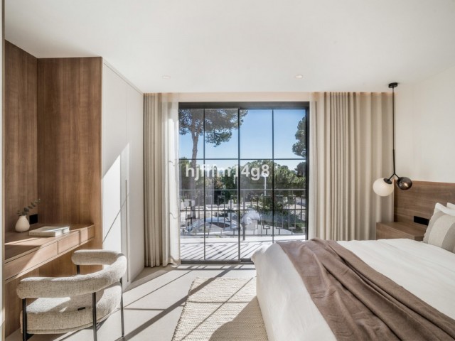 5 Soveroms Rekkehus i Nueva Andalucía