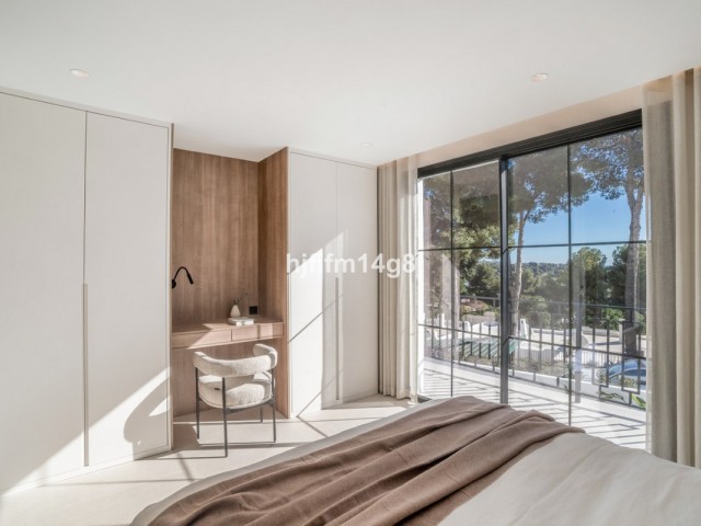 5 Soveroms Rekkehus i Nueva Andalucía