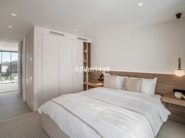 5 Soveroms Rekkehus i Nueva Andalucía