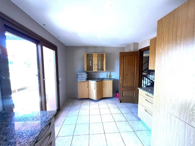 Villa avec 5 Chambres  à Riviera del Sol