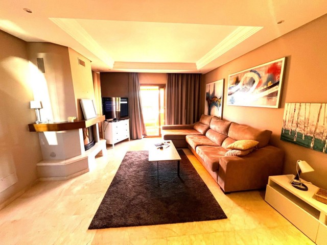 Villa avec 5 Chambres  à Riviera del Sol