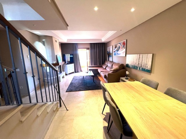 Villa avec 5 Chambres  à Riviera del Sol