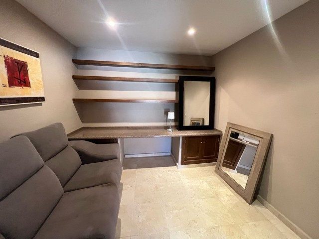 Villa avec 5 Chambres  à Riviera del Sol