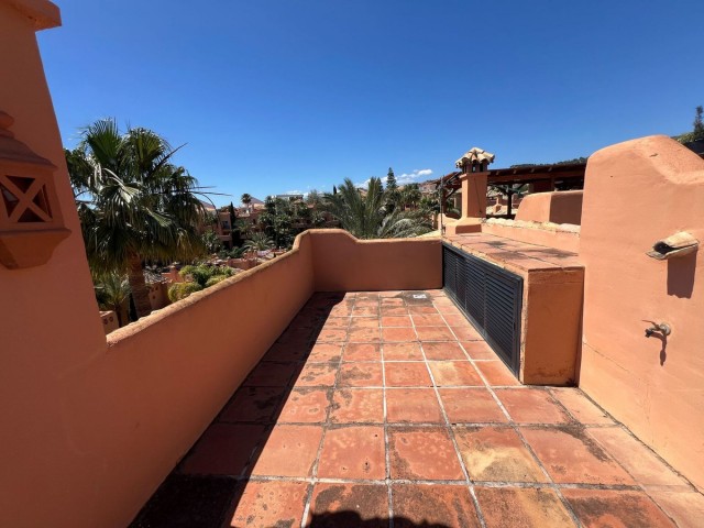 Villa avec 5 Chambres  à Riviera del Sol