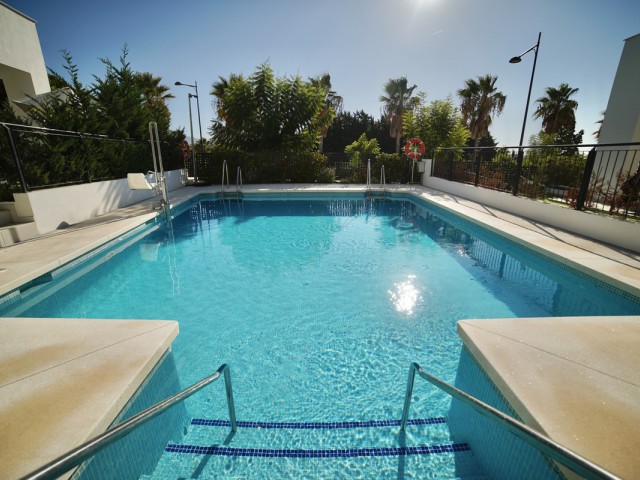 3 Slaapkamer Rijtjeshuis in Estepona