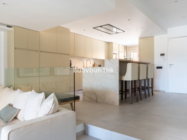 3 Bedrooms Townhouse in Casares