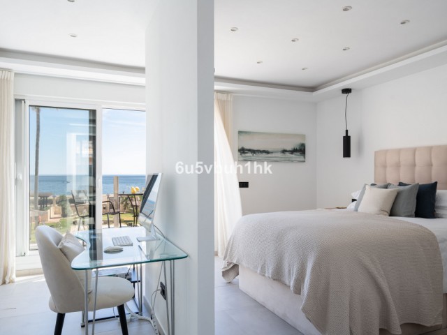 3 Bedrooms Townhouse in Casares