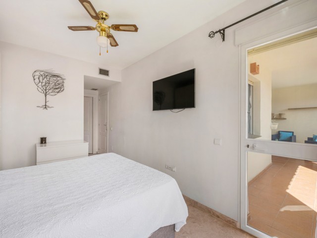 2 Bedrooms Apartment in Nueva Andalucía