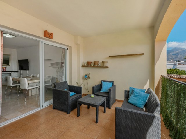 2 Bedrooms Apartment in Nueva Andalucía