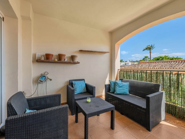 2 Bedrooms Apartment in Nueva Andalucía