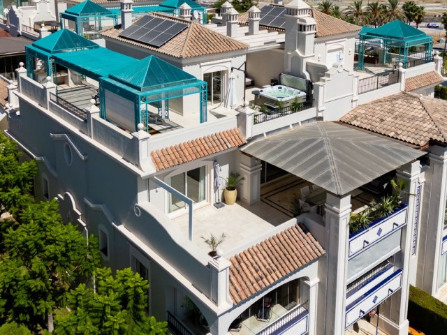 3 Bedrooms Apartment in Marbella