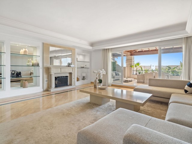 3 Bedrooms Apartment in Marbella