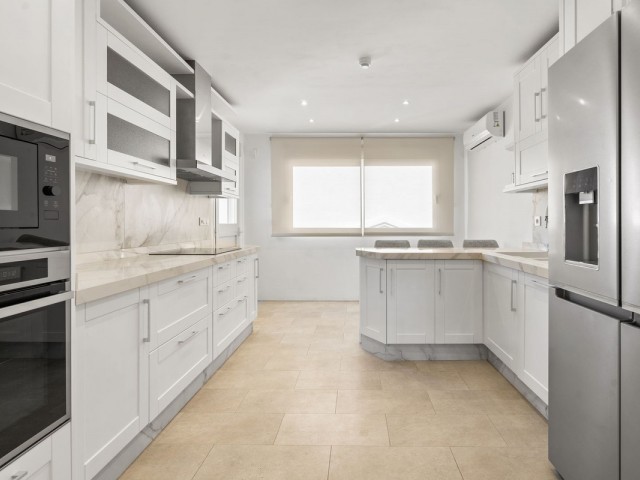 3 Bedrooms Apartment in Marbella